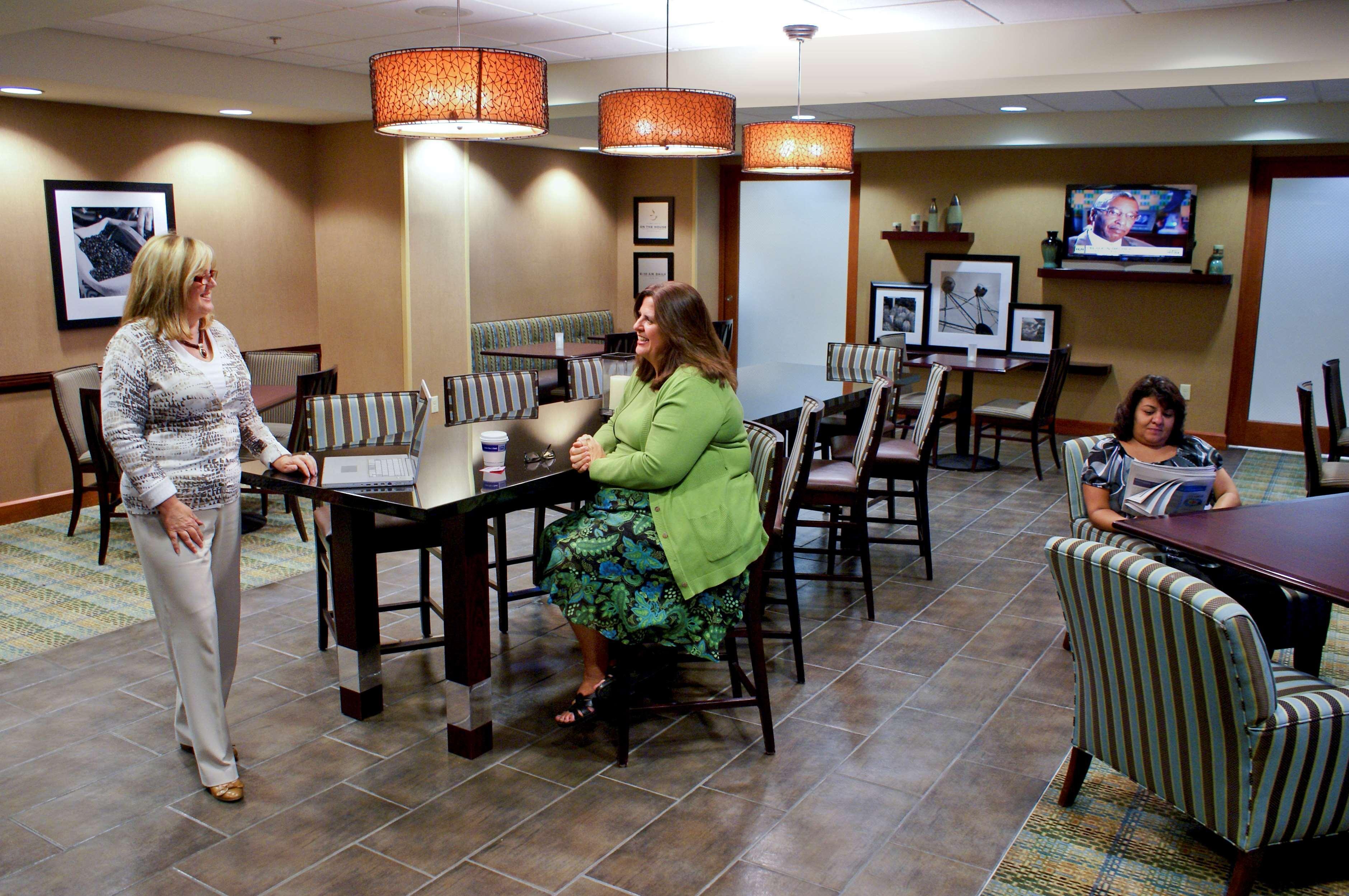 Hampton Inn Las Vegas/North Speedway Restaurant bilde